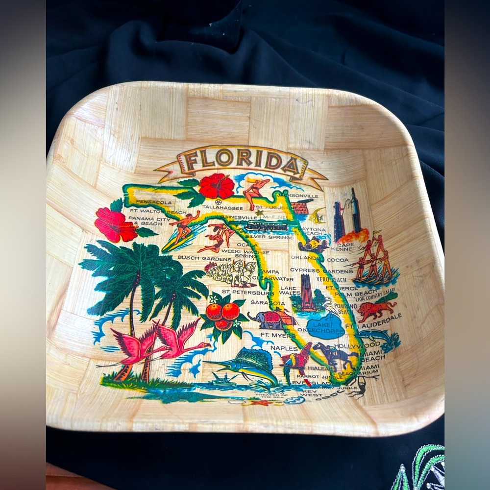 VTG Bamboo Florida Tourist Decorative Bowl. Made in Taiwan.